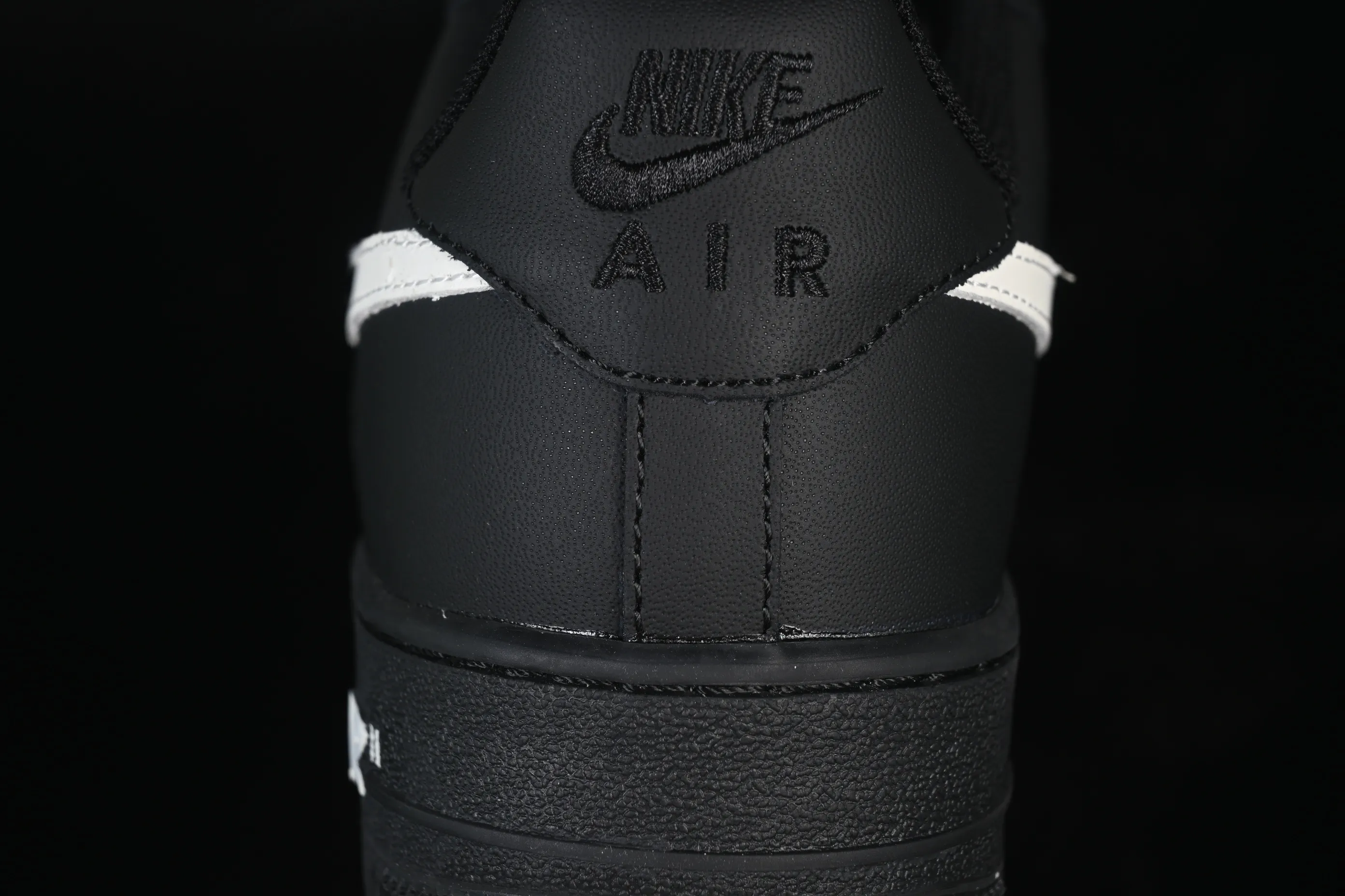 All categories Nk Air Force 1 Air Force series Nk Air Force 1 Low Air Force low-top Nike Air Force 1'07 Low Air Force 1 low-top casual sneakers DD8959-001